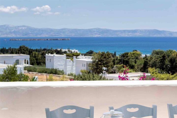 Azure Villa Paros, Drios gallery image 5