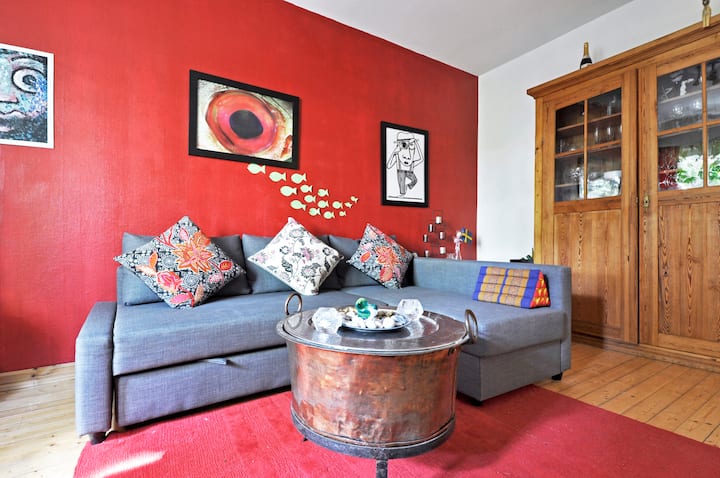 Nice room close to downtown