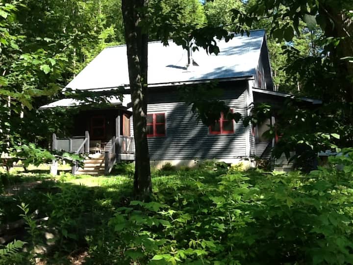 Smokey Belles Catskills Homestead Houses for Rent in Narrowsburg, New