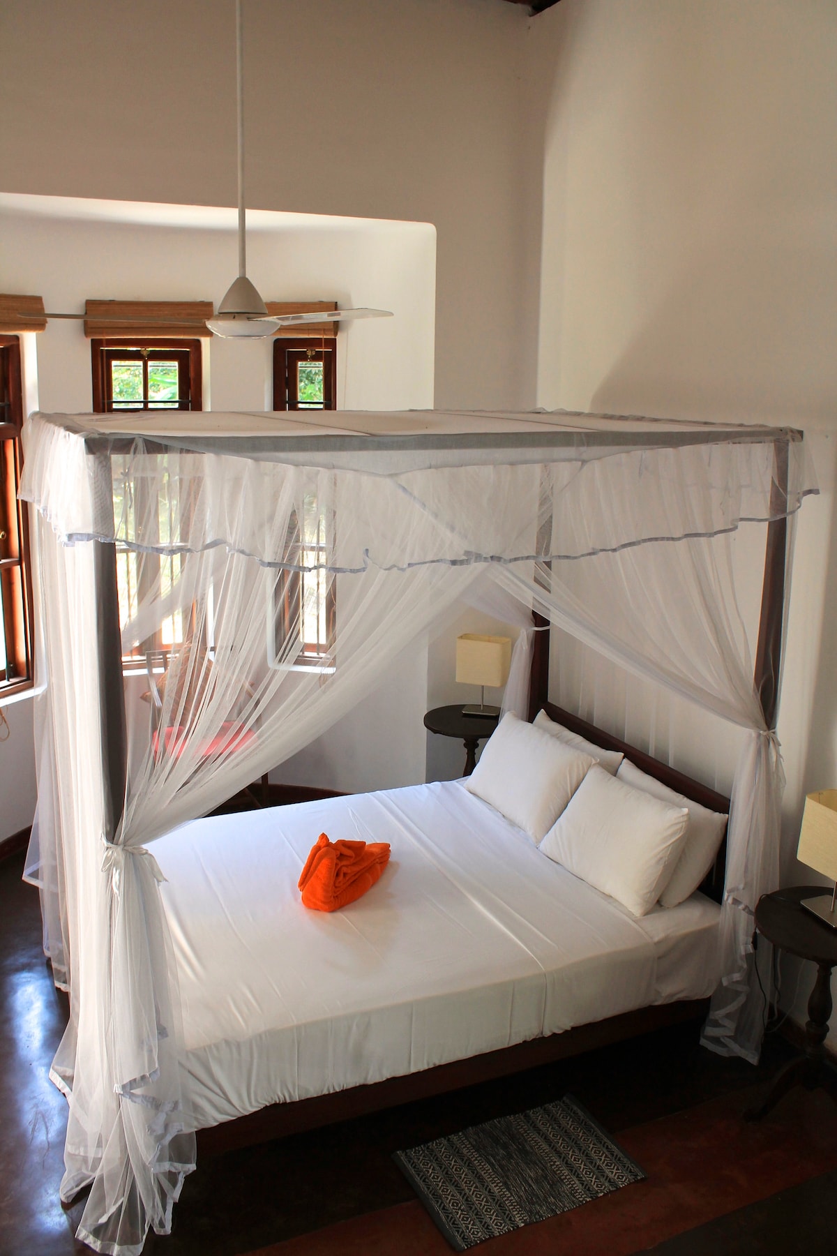 Main House Bedroom 2