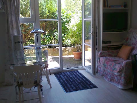 working in Munich- but living at the  Starnb.Lake