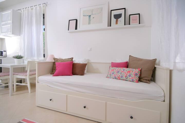 Studio few steps from the beach