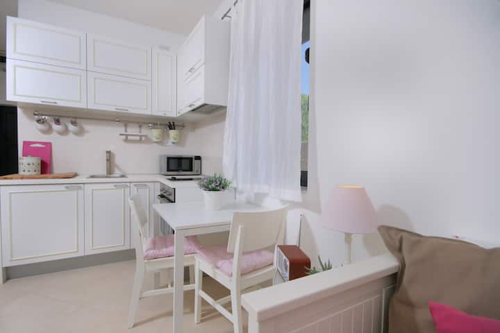 Studio few steps from the beach