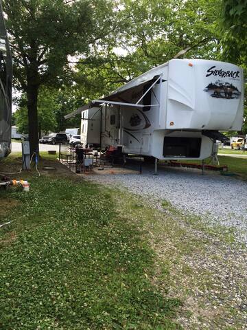 Pocono Mountain Hideout