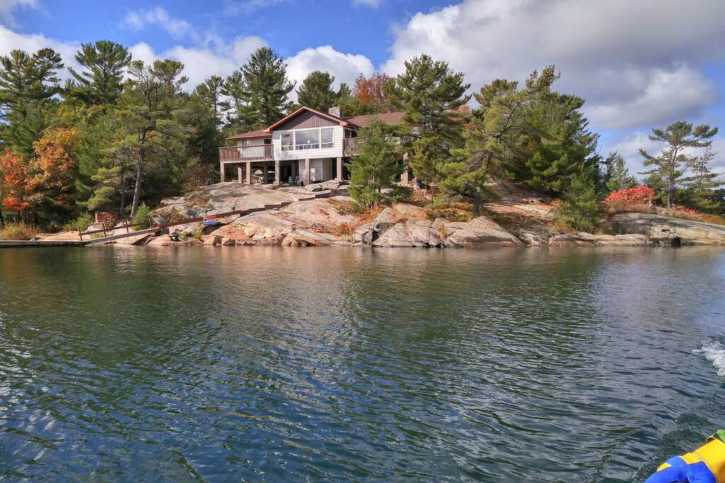 Solklint (Swedish for sunny rock)
