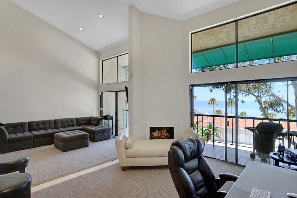 Living Area 3
