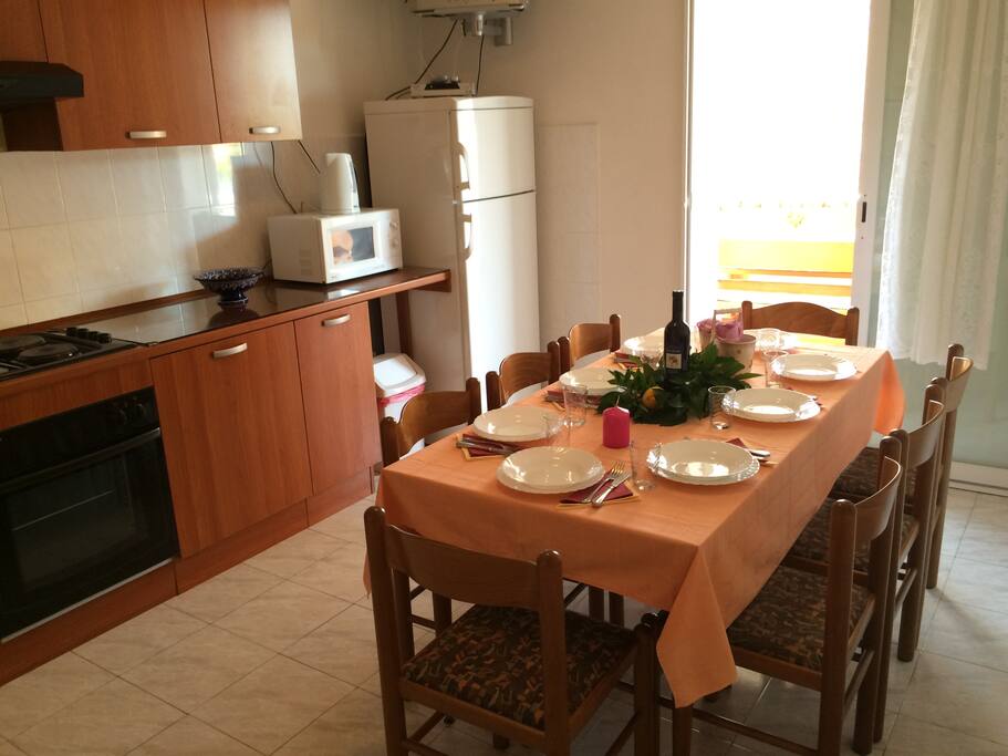 Big kitchen