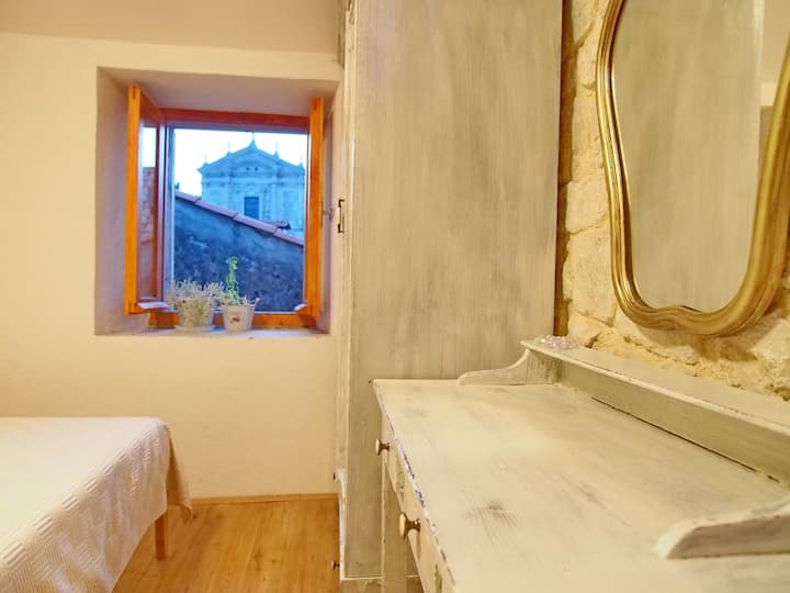 Apartment Lale in Old Town