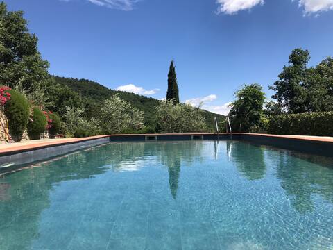 Private villa Trasimeno Cortona 8p