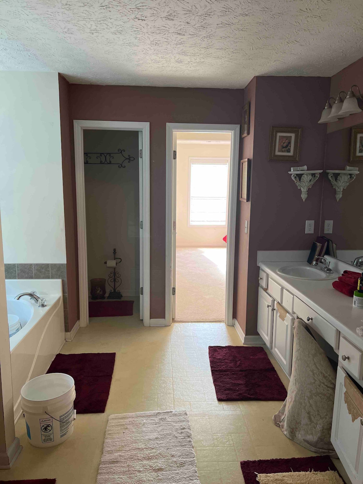 It’s a nice Masterbedroom