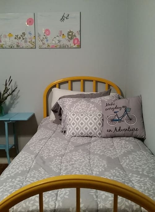 Twin bed that sleeps one