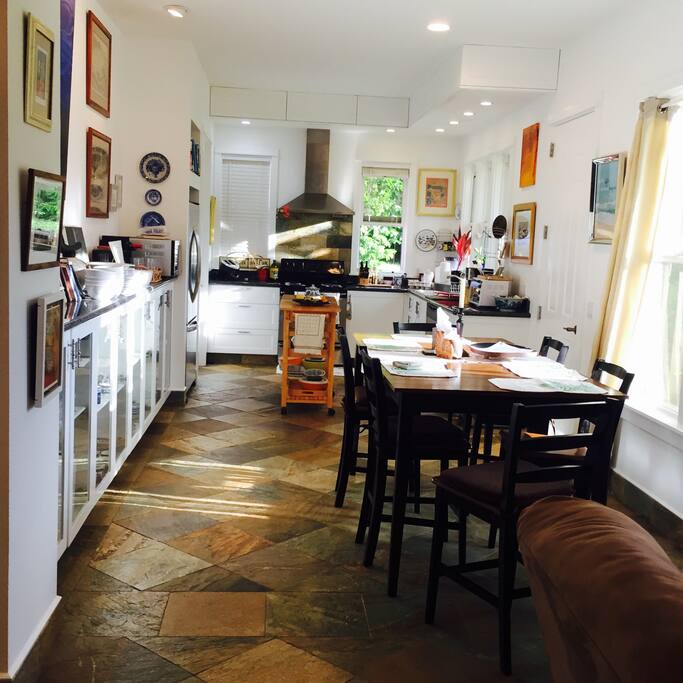 Fully stocked kitchen with indoor seating for 6