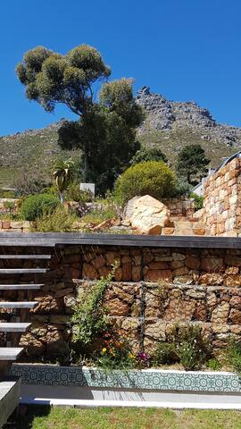 7 Woodcutters Grove, Hout Bay gallery image 2