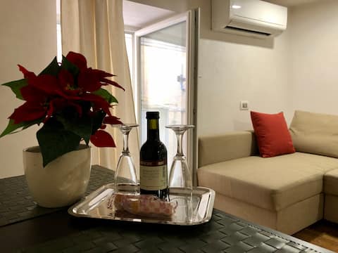 Top performing Airbnb: NapuliTana - your home base in the heart of Naples in Napoli