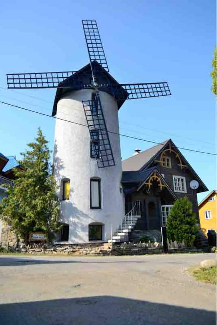 Mlyn Cottage