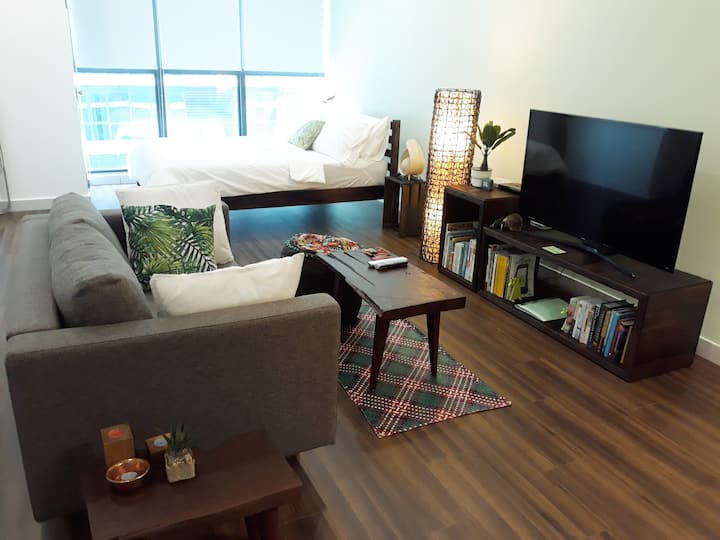 Thetropics Atriasofo - Freeparking 100mbps Netflix - Petaling Jaya