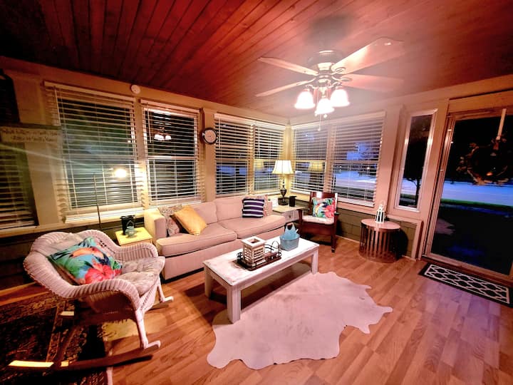 Cedar Home located steps from downtown South Haven Houses for Rent in