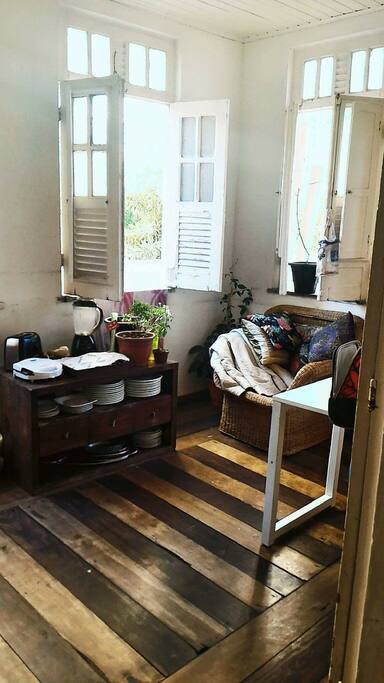 Pé direito alto, casa antiga