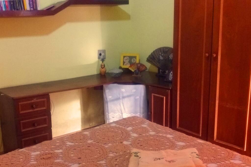 Double bedroom with big desk and closet