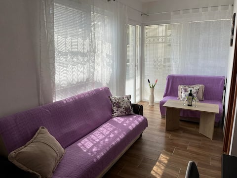 Top Airbnb: Harmony Apartament in Staro Sutomore