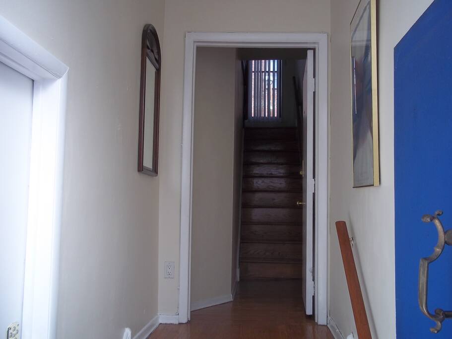 The apartment is the upper two floors of a duplex and has a reverse layout - the bedrooms are on the 2nd floor and the living / dining room is on the 3rd floor.