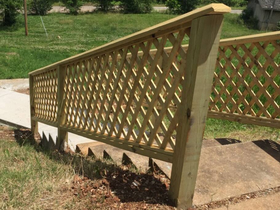Steps down to the cabin