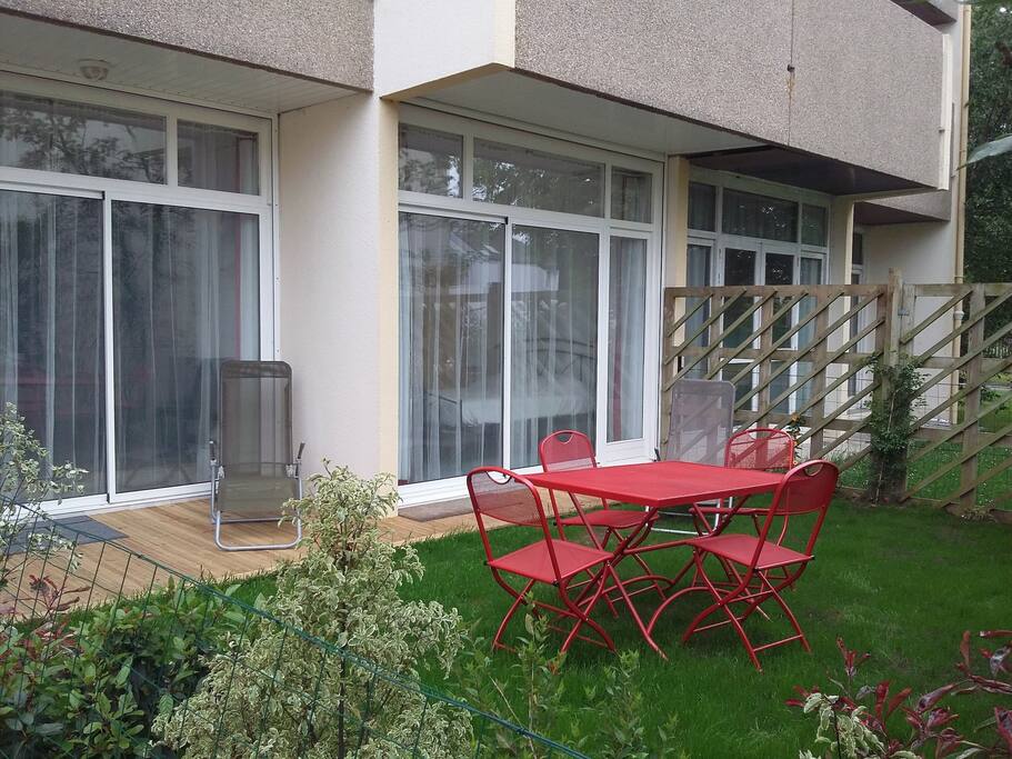 Jardin privatif ensoleillé