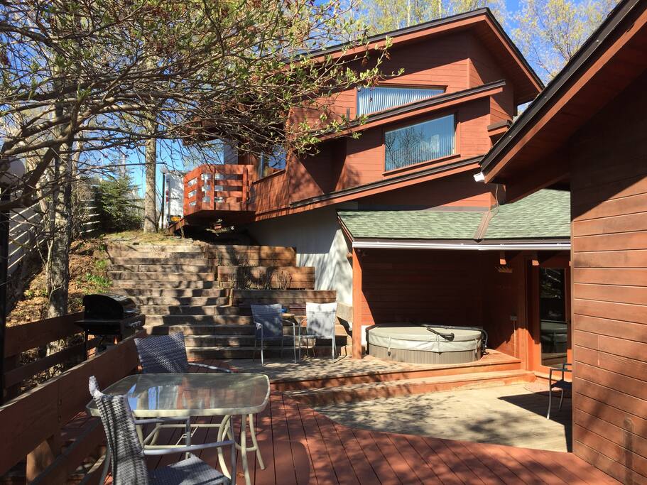 Peaceful Inlet Sanctuary Apartments for Rent in Anchorage, Alaska