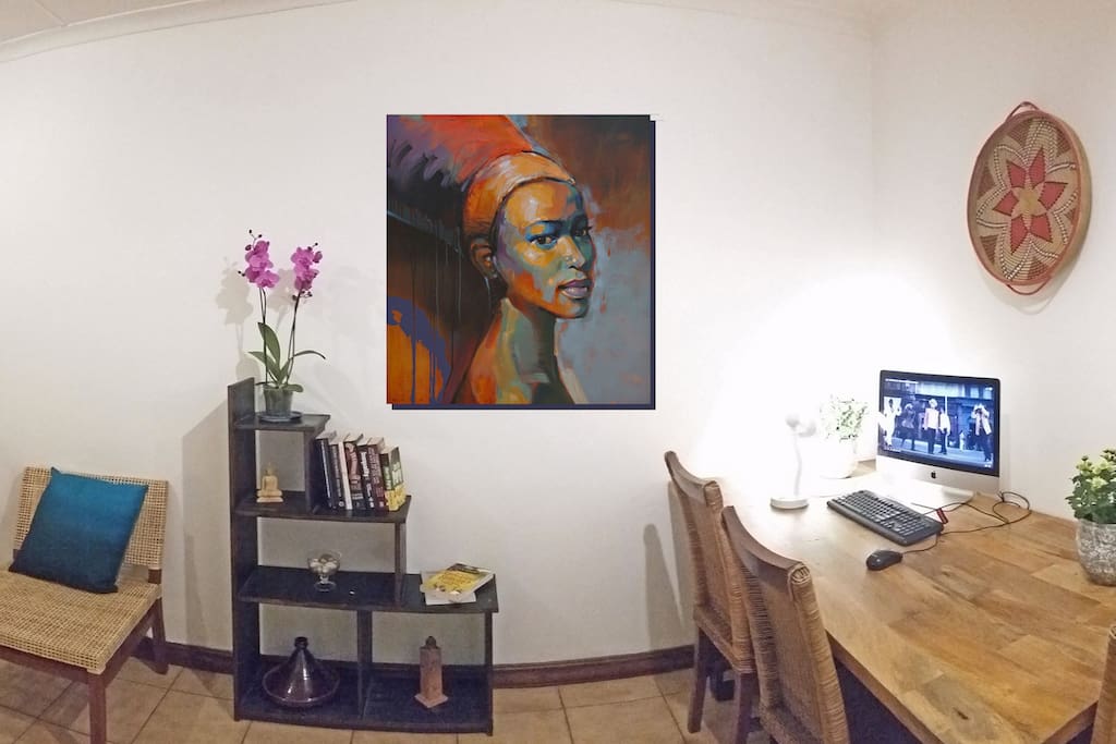 Spacious living room