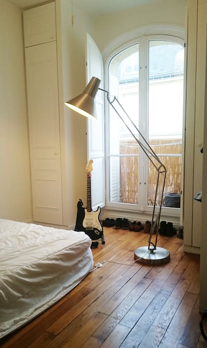1ère chambre avec lit double