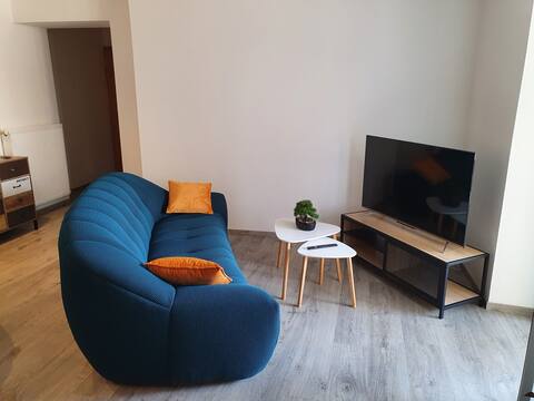 Great apartment with terrace and private parking