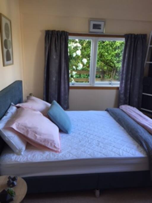 Bedroom Two- Queen