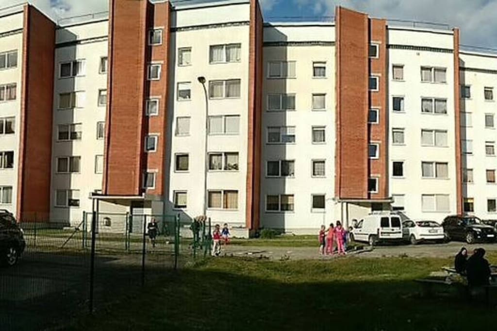 new house with friendly neighbors, children park and parking