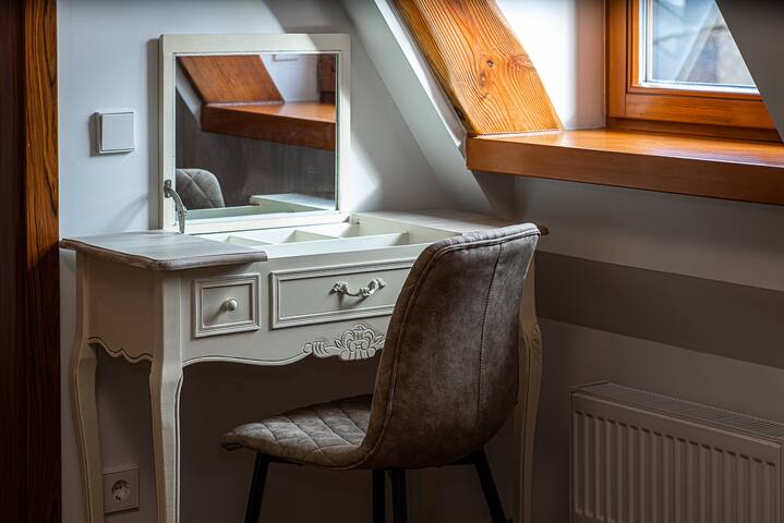 Duplex in the 13th century monastery gallery image 3