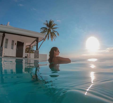 Alegria Water Front Beach House-Sea View Room 2