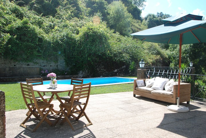 Room in the Deep Nature of Sintra