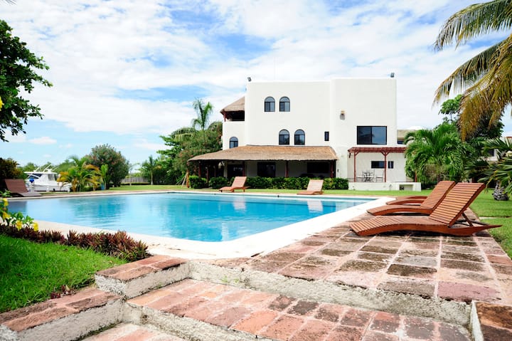 Beautiful suite in the Cancun Hotel Zone