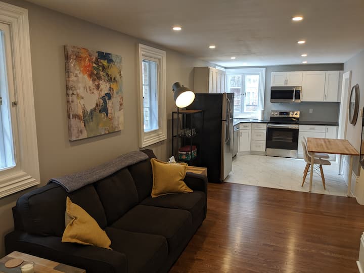 london-vacation-rentals-homes-ontario-canada-airbnb