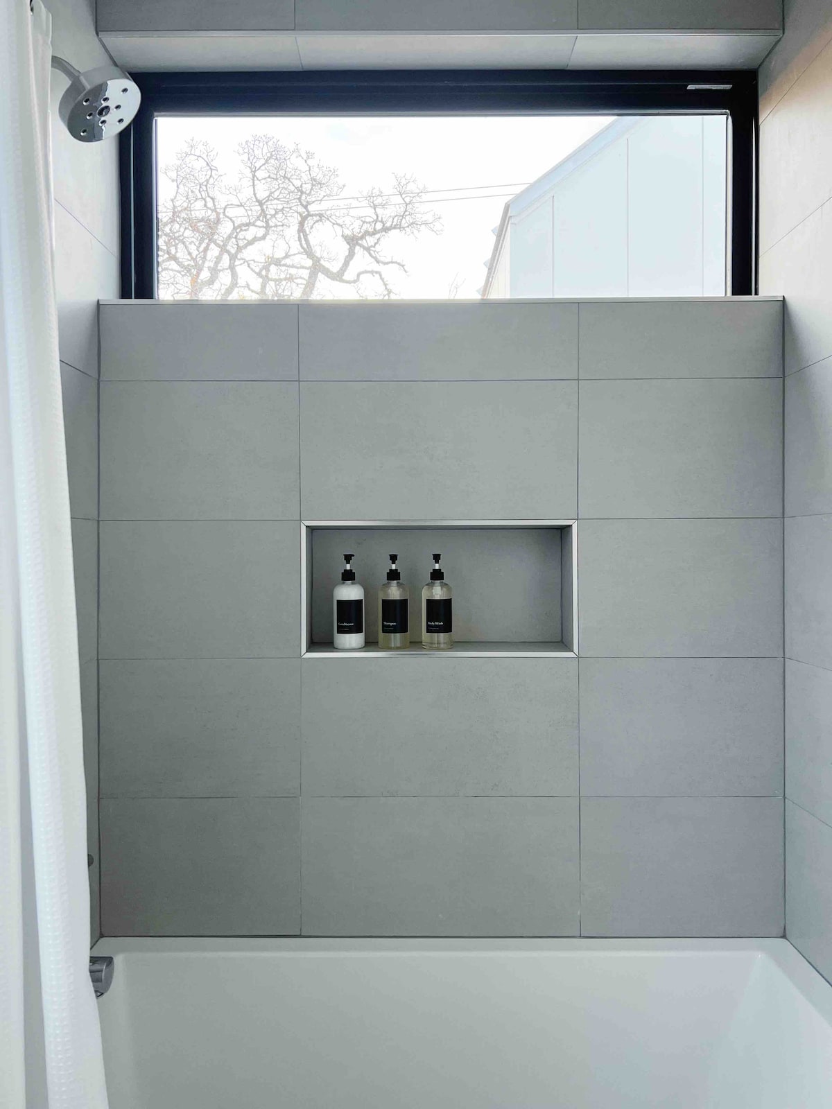 Modern Studio 1 Mile from Downtown & Zilker Park