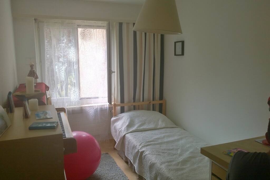 This is the office which has a piano, a new single bed with new matures