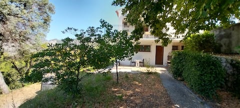 Nice 3 rooms – Bottom of villa