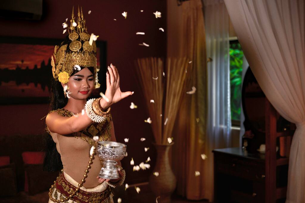 Apsara Dancing