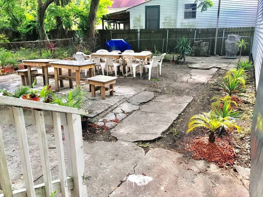 lots of outdoor seating! nice tables and ice chests for your group to enjoy