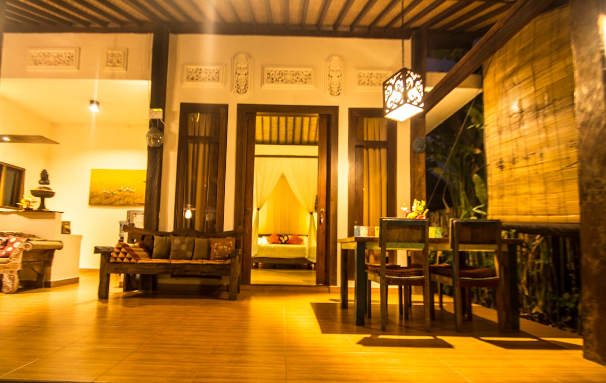 Villa in Ubud · ★4.95 · 1 bedroom · 1 bed · 1 private bath, Airbnb-Vergleich