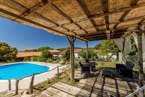 Le Querce, Holiday House with Pool!
