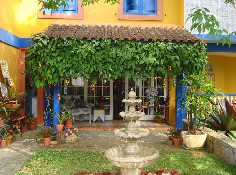 Varanda e jardim