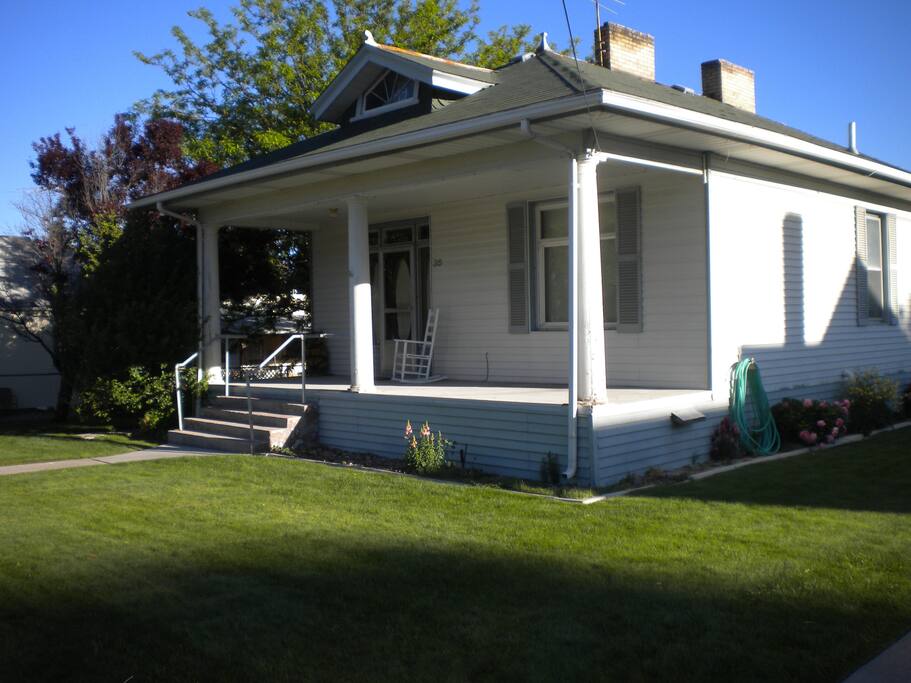 Other view of front of house