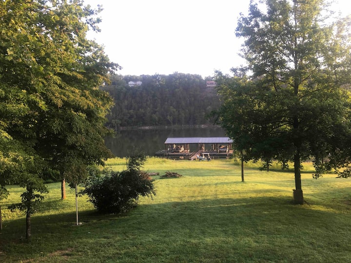 Table Rock Lake Vacation Rentals Cabin and Houseboat Rentals Airbnb