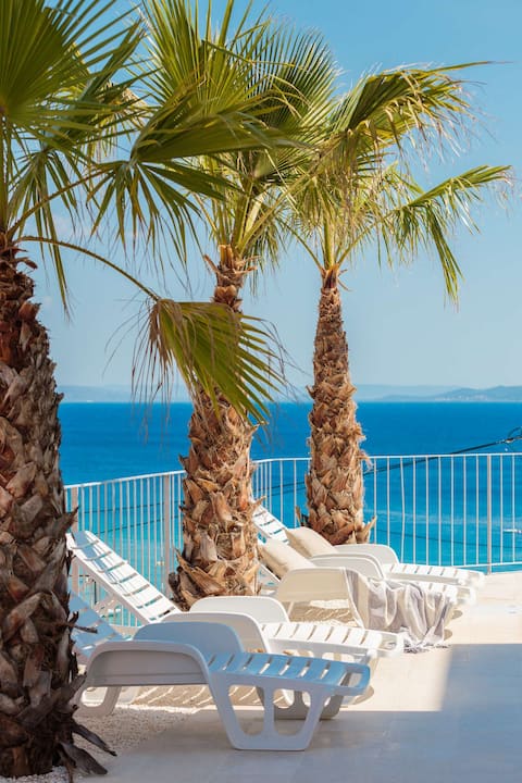Top performing Airbnb: Okrug Gornji, Villa Milja in Općina Okrug