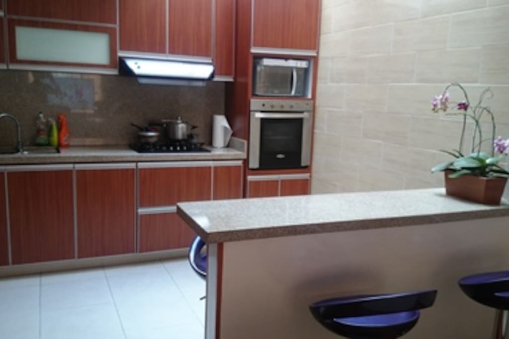 U can cook here